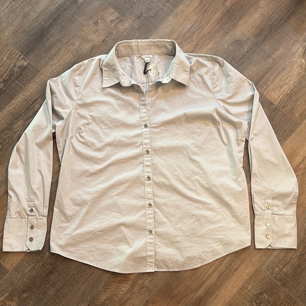 Calvin Klein Women’s Size XXXL Silver Gray Button Down Shirt